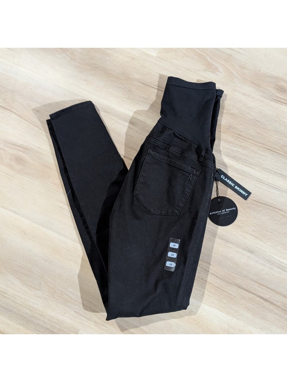 Articles of Society | NWT Black Skinny Maternity Jeans Over the Belly | Size 28